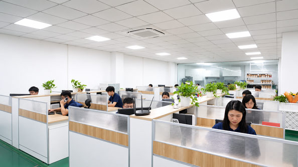 Shenzhen Jutai Comm Co., Ltd. ligne de production du fabricant