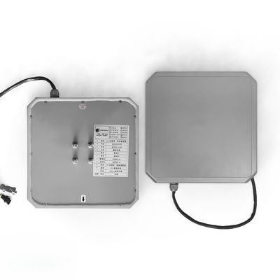 Gestion du stationnement Lecteur UHF à longue portée Basse valeur de rayonnement DC9V-12V 3A Service OEM