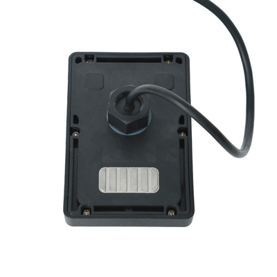 Capteur de barrière de qualité industrielle avec technologie d'onde mm de 79 GHz à 81 GHz pour une immunité élevée aux interférences et une plage de température de -40 °C à 80 °C